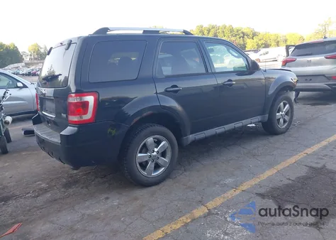 2012 Ford Escape Limited z USA, uszkodzony, nr VIN 1FMCU0EG0CKA88981